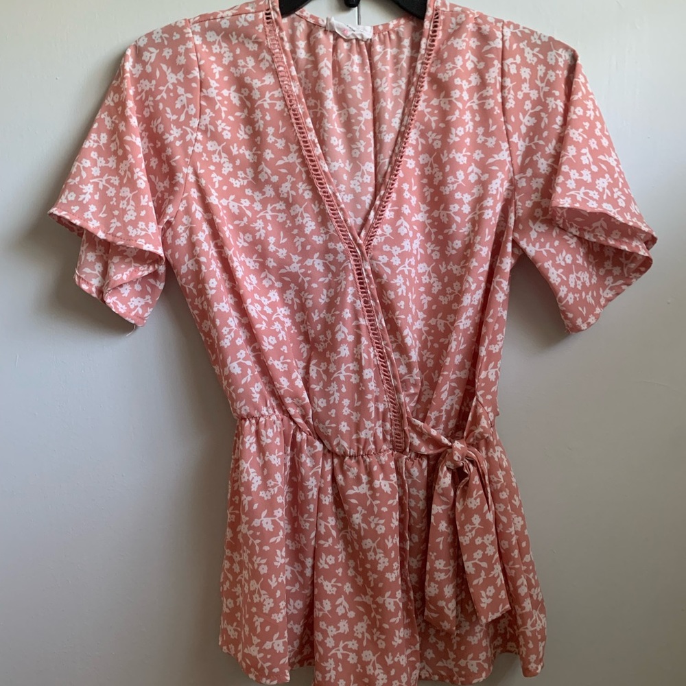 wrap around style top
